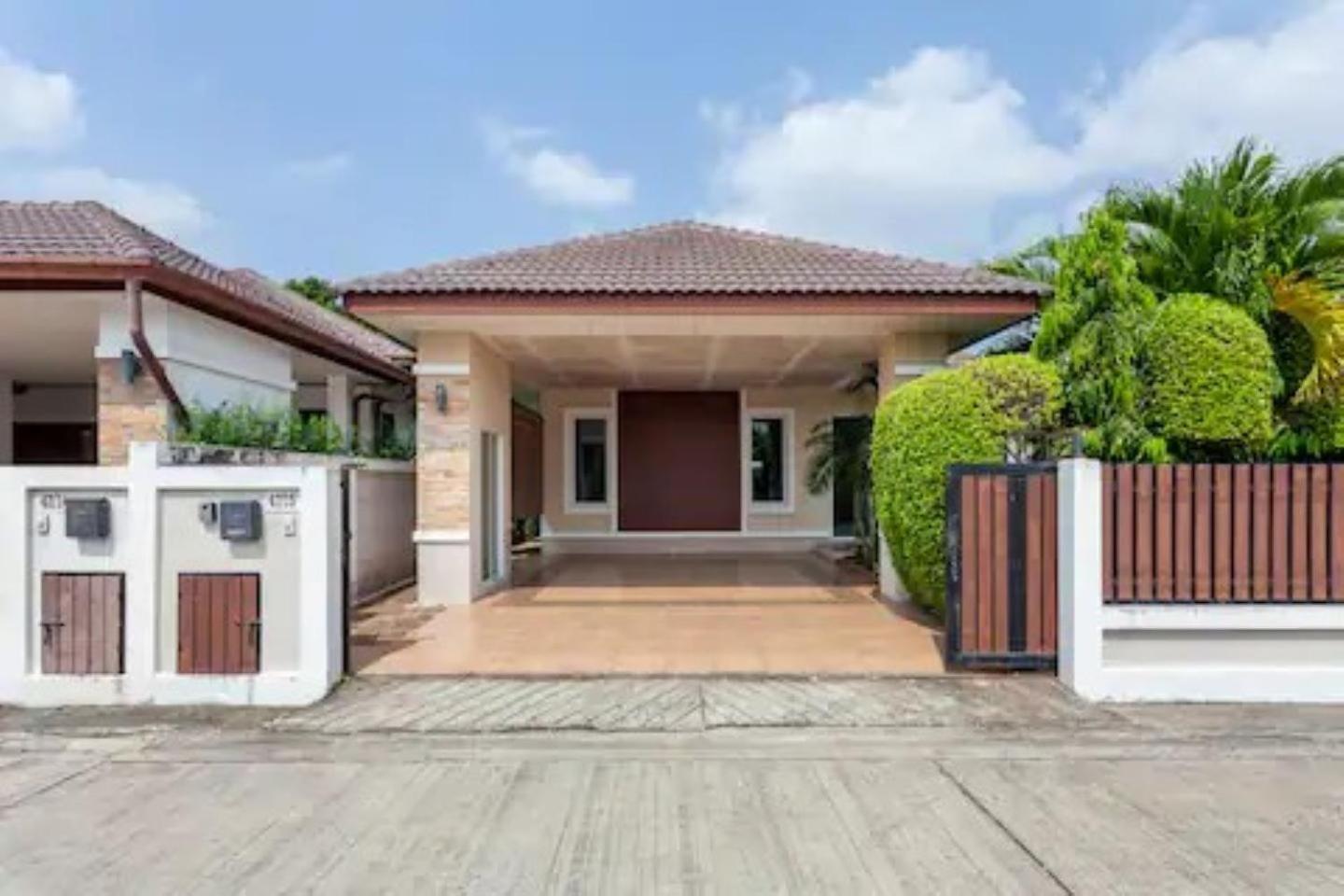 Luxury 3 Bed Pool Villa Ban Huai Yai Екстер'єр фото